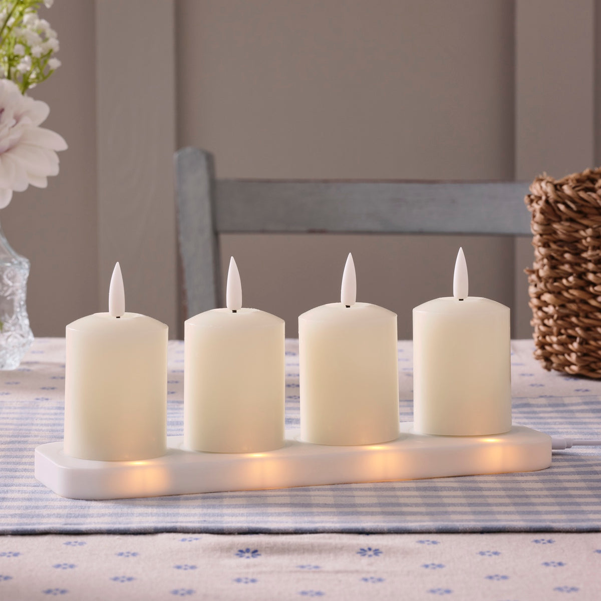4er Set TruGlow® LED Votivkerzen Echtwachs elfenbeinfarben wiederaufladbar mit Fernbedienung