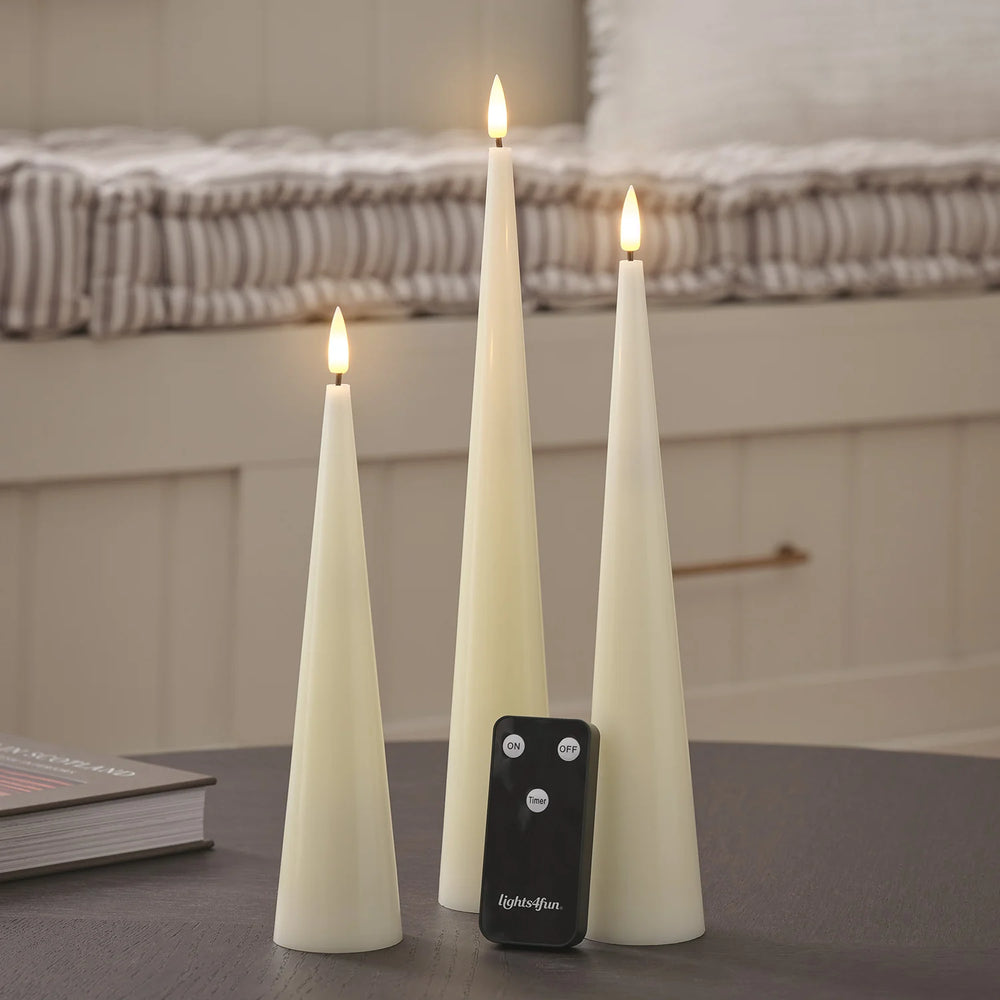 3er Set TruGlow® LED Kerzen in Kegelform elfenbeinfarben