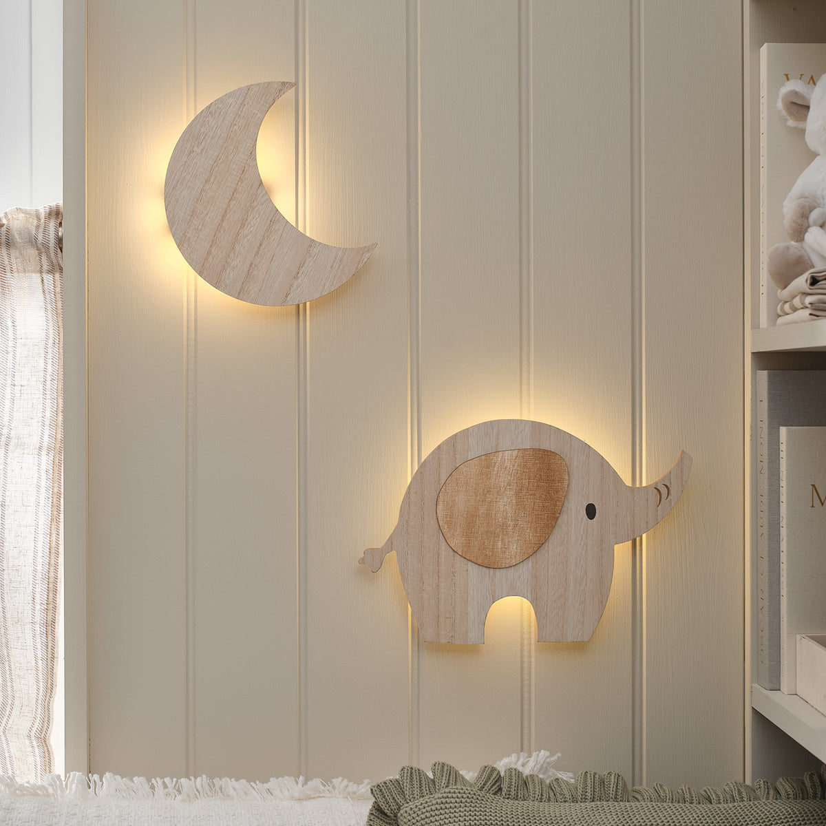 2er Set Wandlampen fürs Kinderzimmer Mond & Elefant