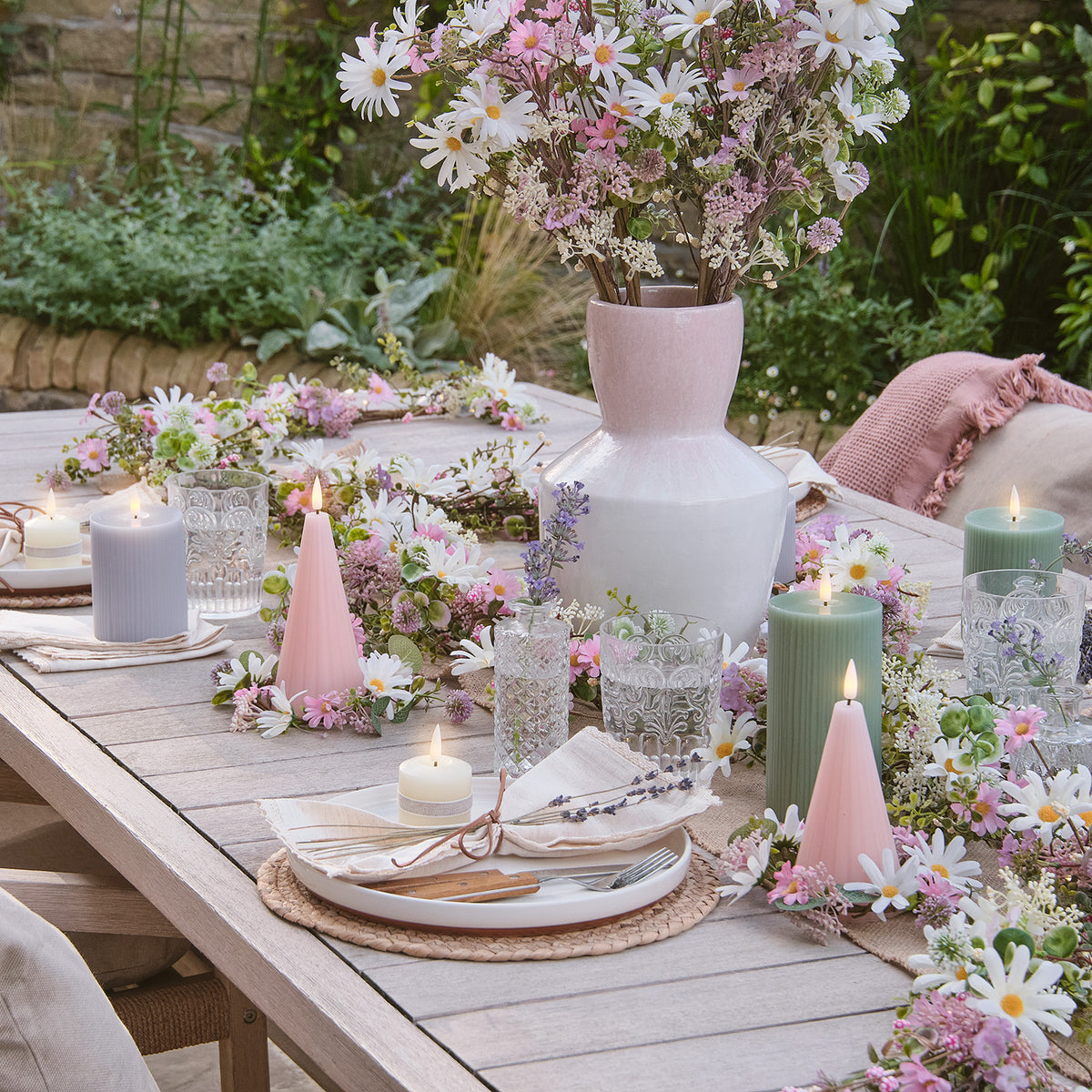 3er Set Kunstblumensträuße „Daisy Dreams“ mit Keramikvase 30 cm in Rosé
