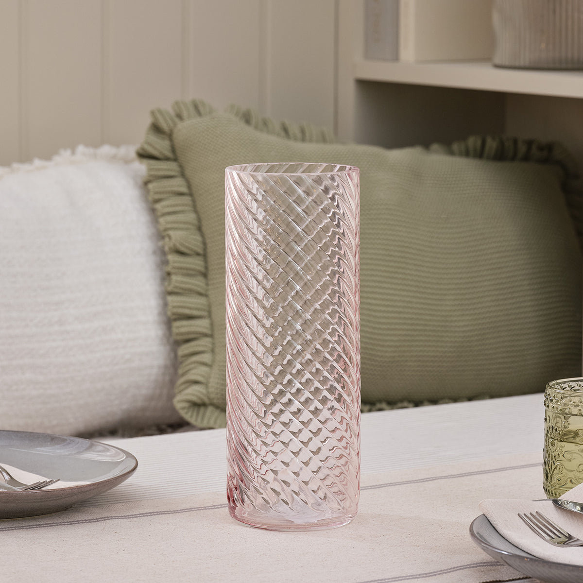 Künstlicher Tulpenstrauß mit Vase im Set in Buttergelb & Blush Pink