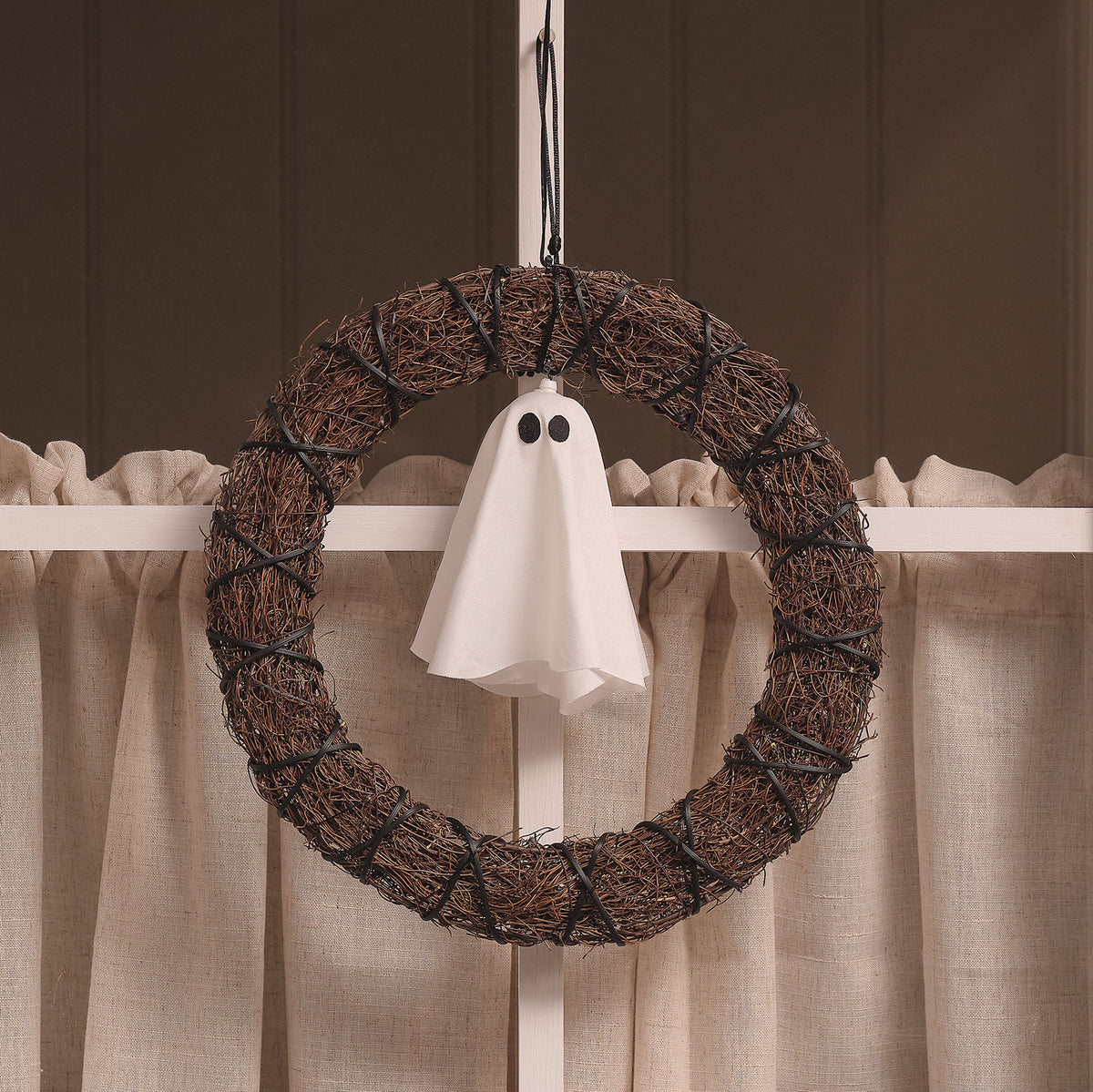 30 cm LED-Halloween-Türkranz mit Geist für den Außenbereich unbeleuchtet 