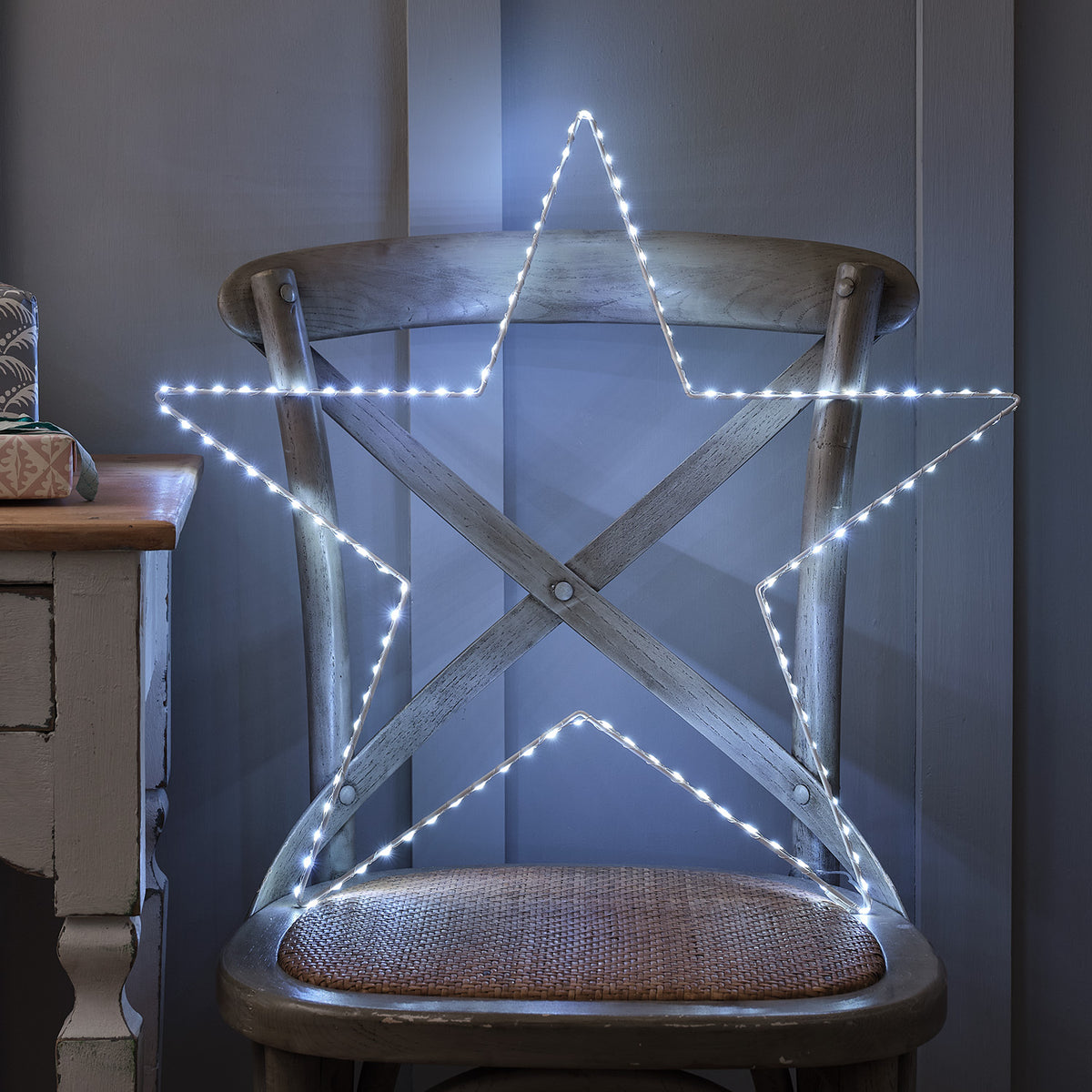 Großer 60 cm Osby LED-Leuchtstern mit zweifarbiger Beleuchtung