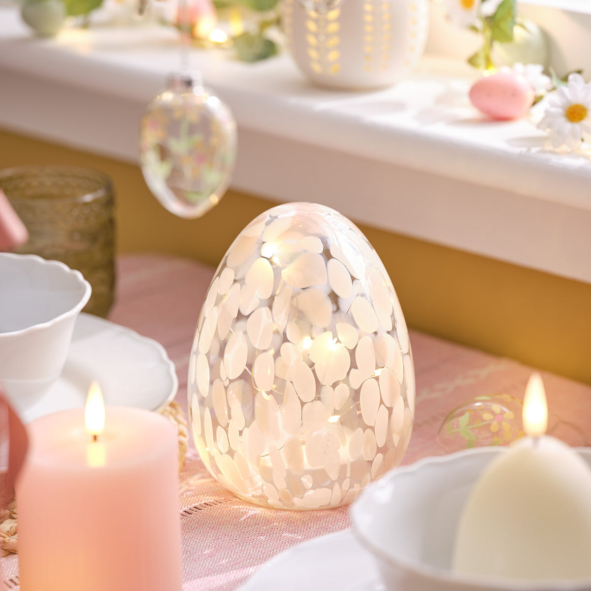 LED-Osterei aus Konfetti-Glas batteriebetrieben pastellrosa