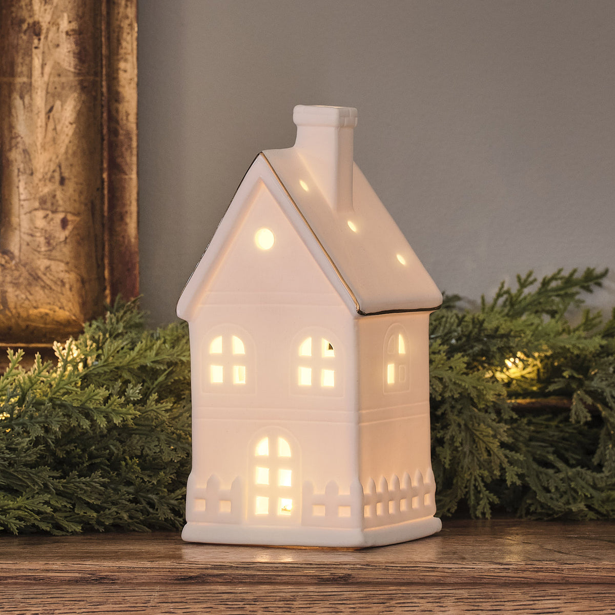 Großes weißes LED-Keramikhaus mit warmweißen LEDs und Timer-Funktion