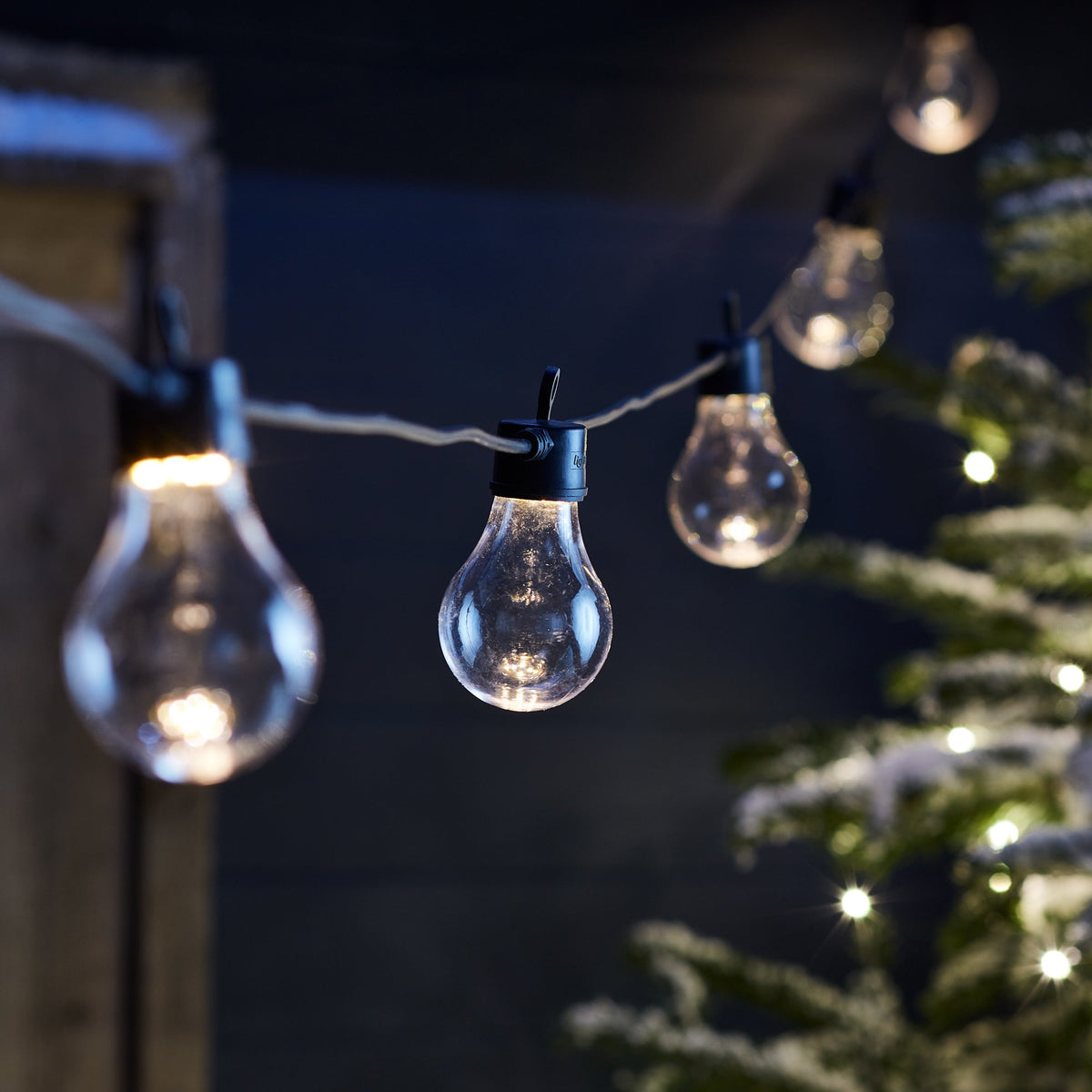 Core Connect 60m 120er Party Lichterkette warmweiß koppelbar schwarzes Kabel