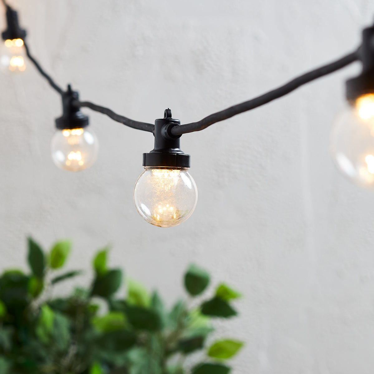 Pro Connect IP67, 15m 30er Party Lichterkette warmweiß transparente Birnen koppelbar schwarzes Kabel