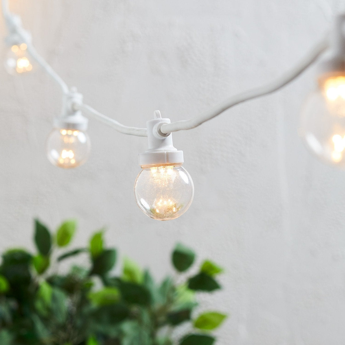 Pro Connect von 65m 130er Party Lichterkette warmweiß transparente Birnen koppelbar weißes Kabel