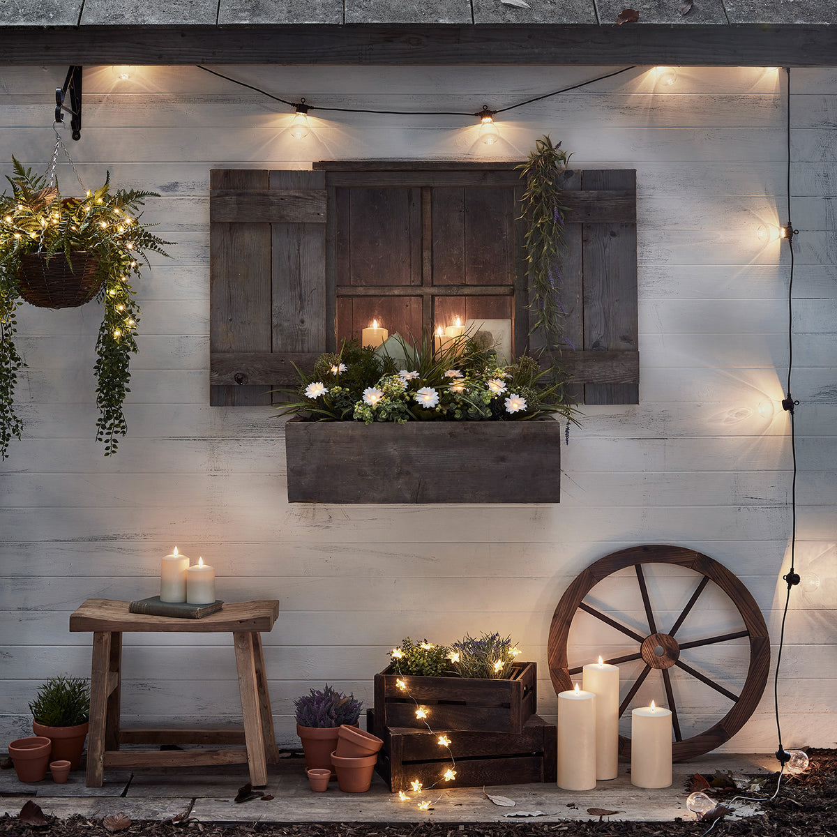 Core Connect 40m 80er Party Lichterkette warmweiß koppelbar schwarzes Kabel