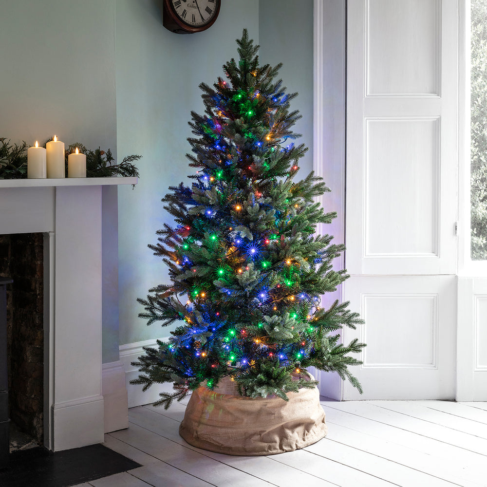 Essential Connect 30m 300er LED Lichterkette bunt koppelbar grünes Kabel