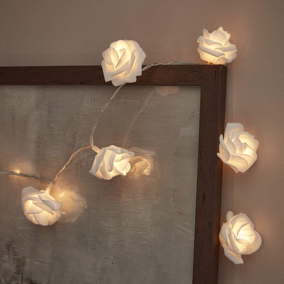 20er LED Rosen Lichterkette warmweiß batteriebetrieben