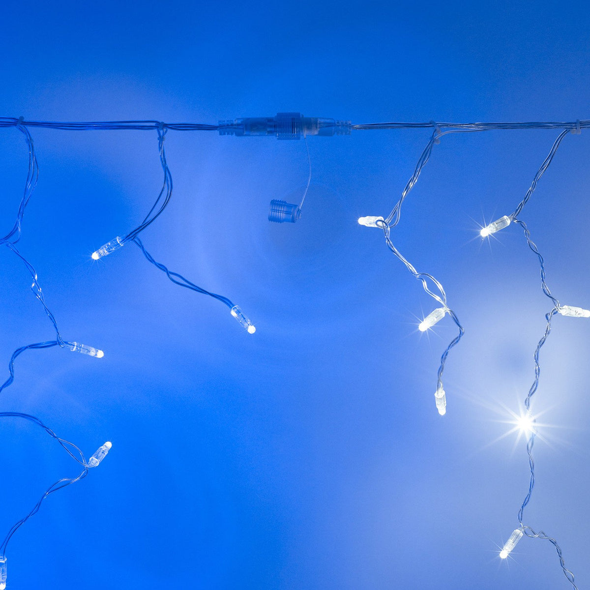 Core Connect 22m 704er LED Eiszapfen Lichterkette weiß koppelbar transparentes Kabel