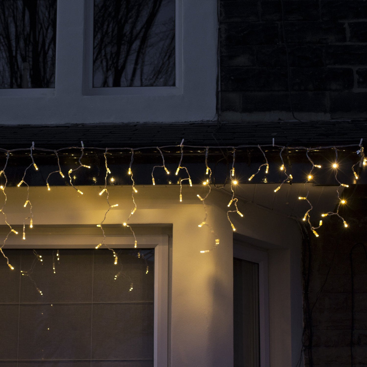 Core Connect 4m 128er LED Eiszapfen Lichterkette warmweiß koppelbar transparentes Kabel